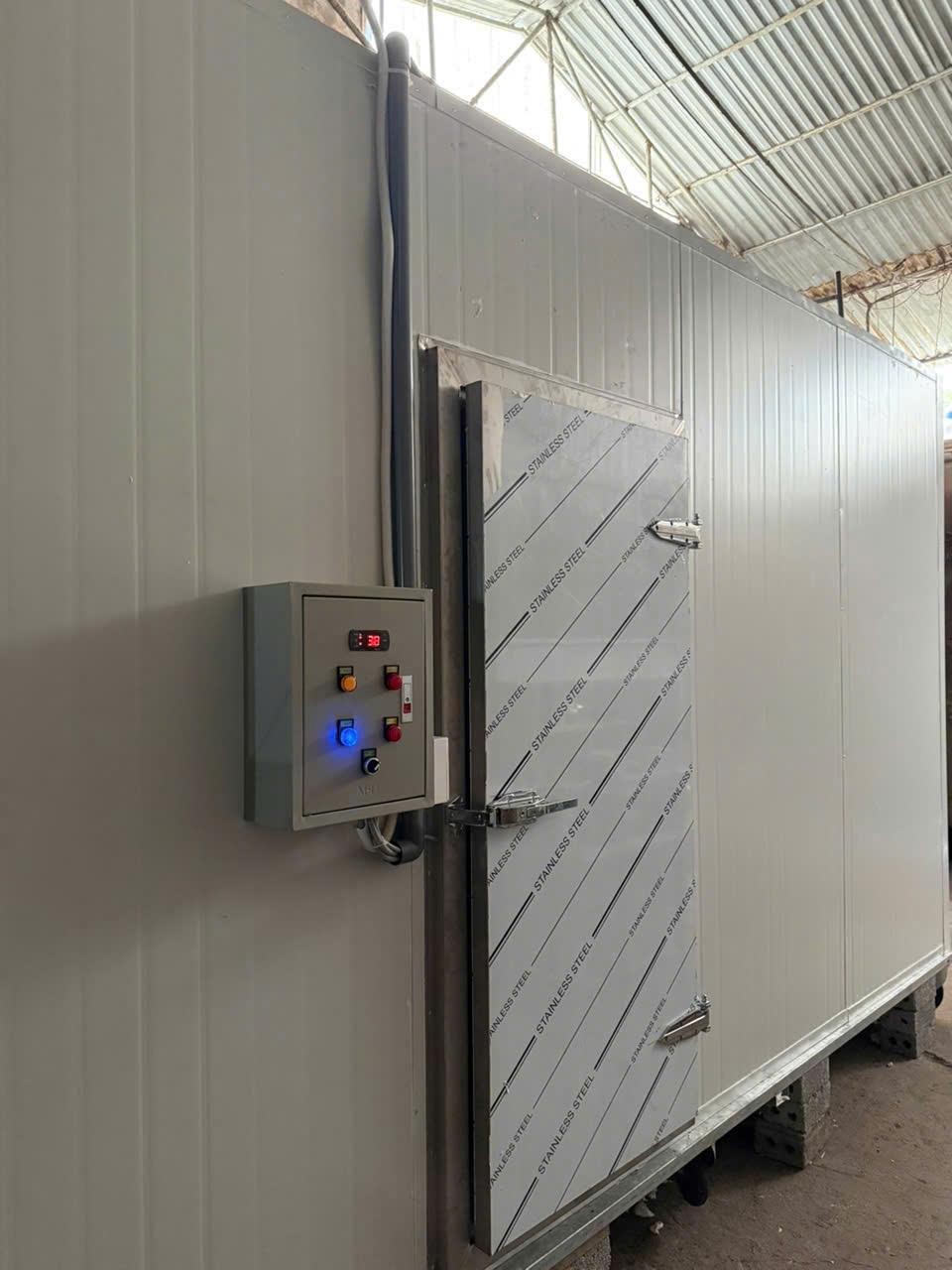 kho lanh bao quan sau 4 - Kho Lạnh Bảo Quản Sầu Riêng Tạm Thời Tại Vĩnh Trụ Hà Nam